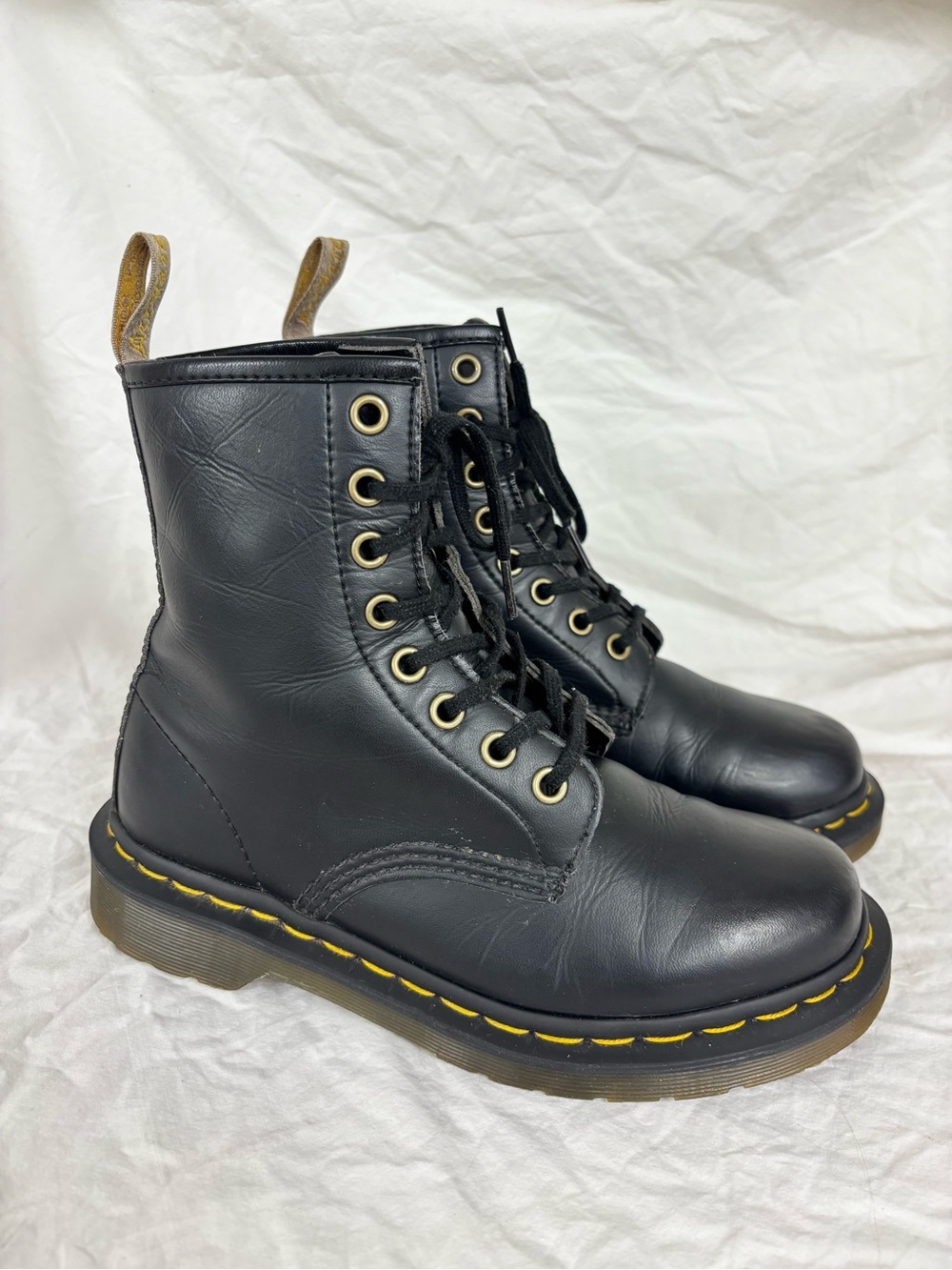 Dr. Martens Black Lace-Up Leather Combat Boots | Women’s Size 6